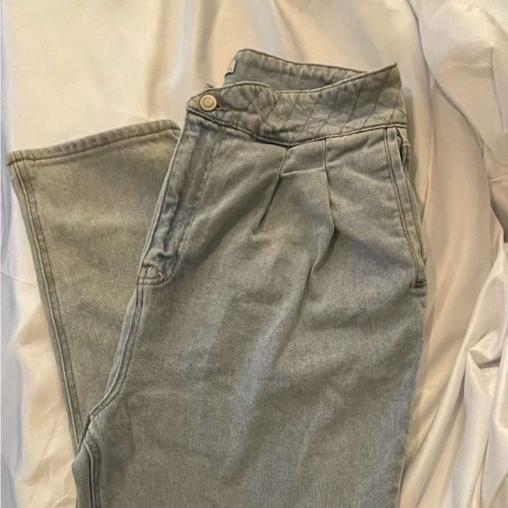 SO size 15/32w straight jeans